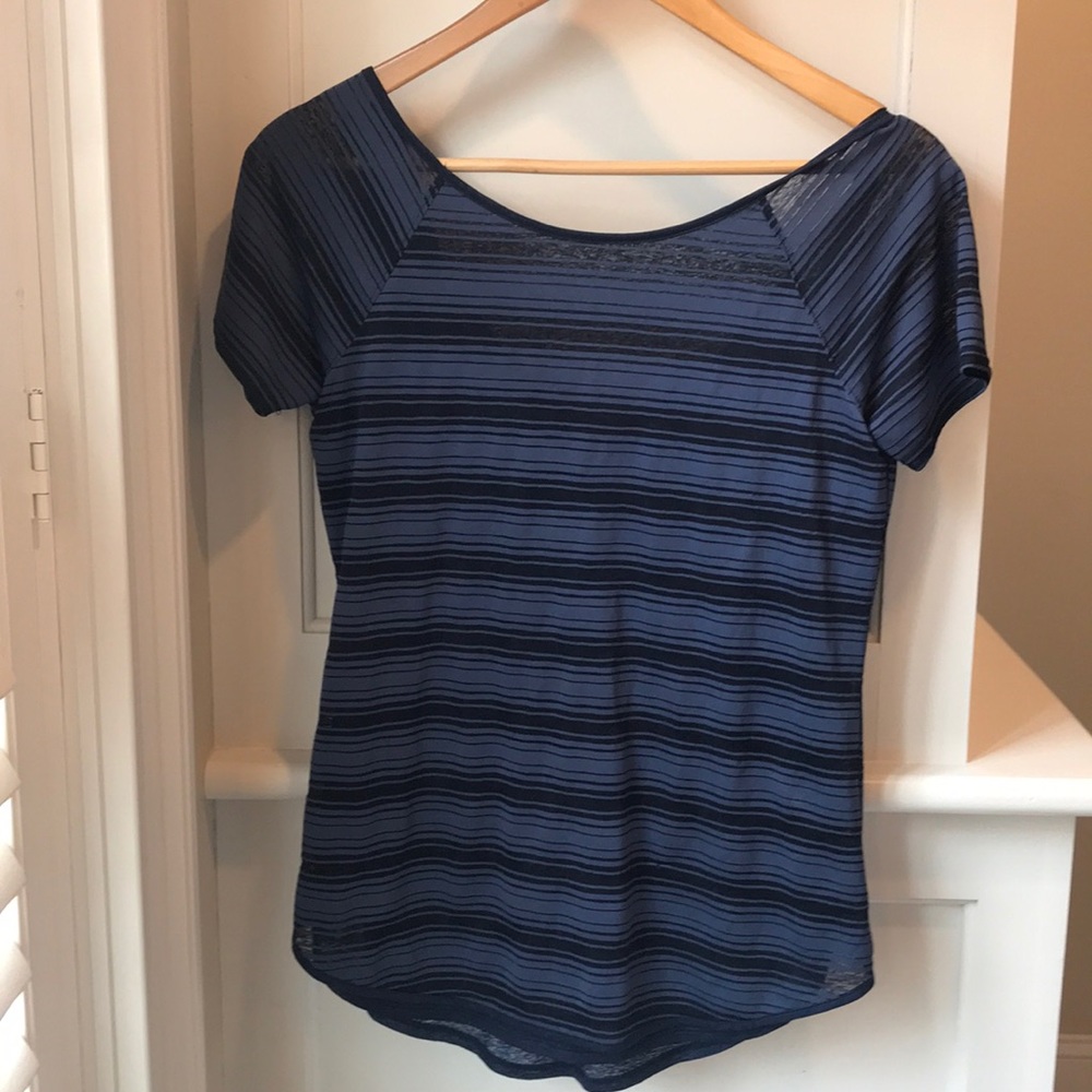Athleta blue Shirt